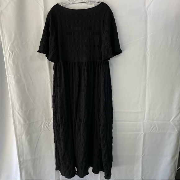 Nordstrom Women’s Black Texture Flowy Maxi Dress Size Medium V-Neck Tiered - Picture 7 of 10